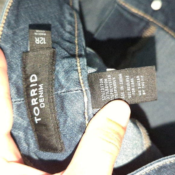 Torrid leggings high rise - Picture 3 of 4